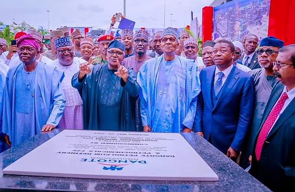 Pictures : Buhari, Sanwo-Olu, Other Top Dignitaries At The Commissioning Of Dangote Oil Refinery - autojosh 
