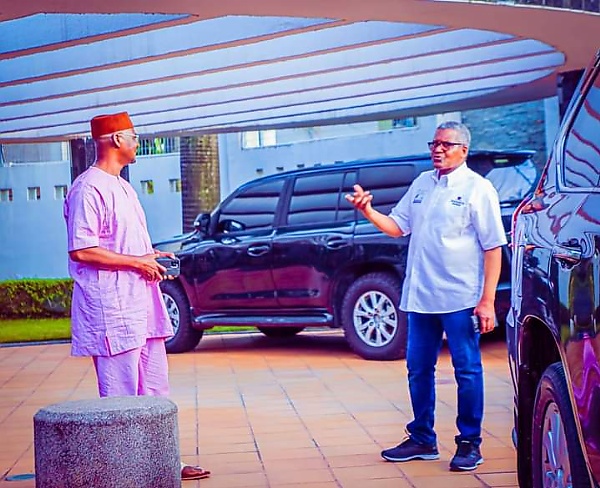 Today's Photos : Gov. Sule Of Nasarawa Visits Dangote Ahead Of Tomorrow's Unveiling Of Refinery - autojosh 