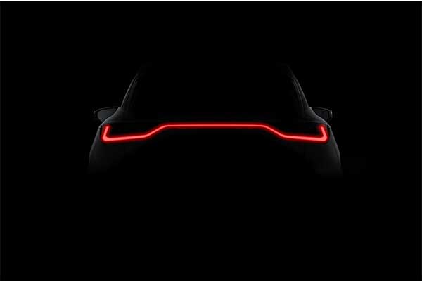 Lexus Teases LBX Compact SUV Based On The Toyota Yaris Cross For 2024