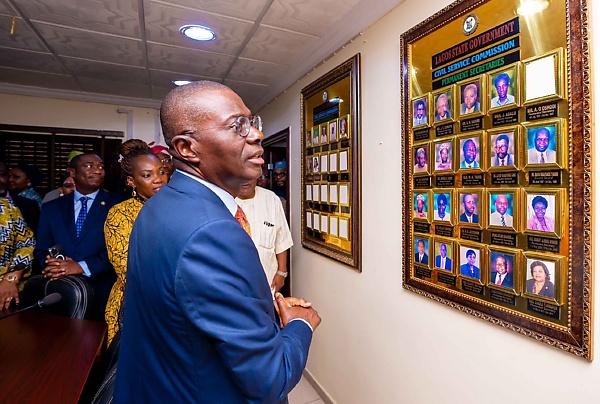 Sanwo-Olu Resumes Work, Arrives State’s Civil Service Commission In Armored Lexus LX 600 - autojosh 