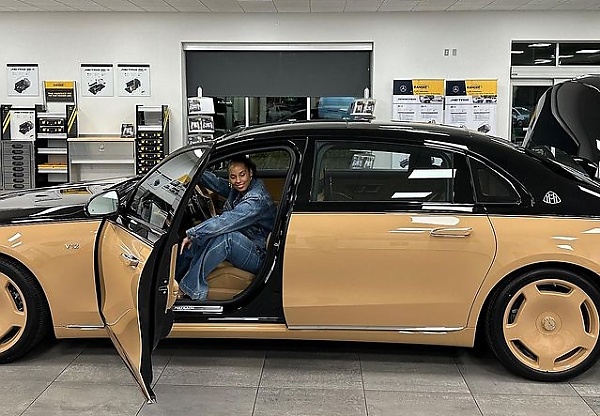 DJ Khaled purchases the Virgil Abloh-designed Mercedes Maybach S-CLASS “1  of 150” Photo: @djkhaled