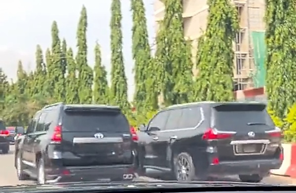 Tinubu Returns Back To Nigeria : Netizens React To President-elect’s Convoy Of 64 Vehicles - autojosh 
