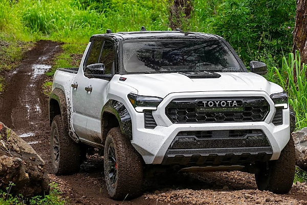 2024 Toyota Tacoma Trd Pro Debut With Performance Seat That Makes Off