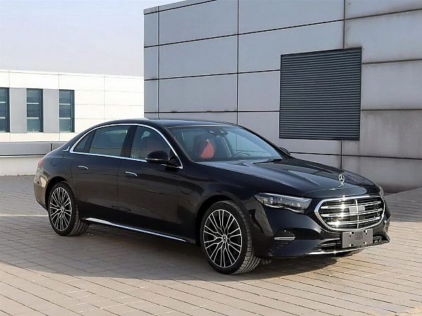 Photo Of The Day : China-only Stretched 2024 Mercedes E-Class L - A Mini S-Class - autojosh 
