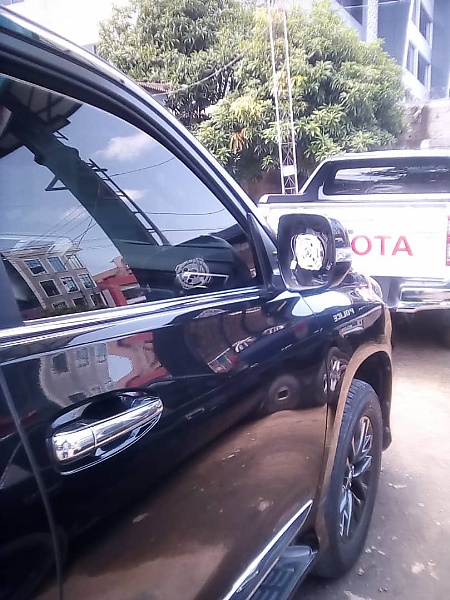 Delivery Man, Who Specializes In Stealing Lexus Side Mirrors, Arrested In Lagos (Pictures) - autojosh 