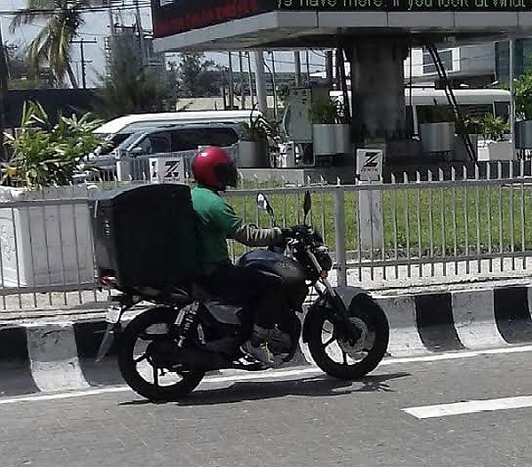 Delivery Man, Who Specializes In Stealing Lexus Side Mirrors, Arrested In Lagos (Pictures) - autojosh 
