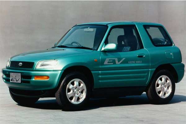 25 Years Ago Toyota Showcased The RAV 4 Electric SUV For California