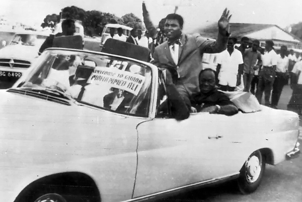 Muhammad Ali Chauffeured In Open-top Mercedes In Ghana During His African Tour In 1964 - autojosh 