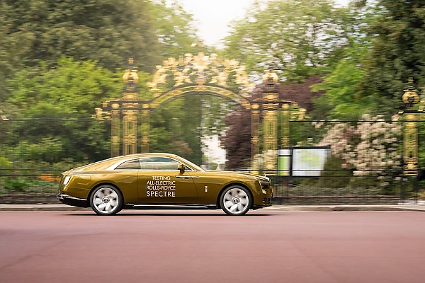 Rolls-Royce Spectre Completes 1.5-Million Miles of Testing Around The World, Simulating 400 Years Of Use - autojosh 