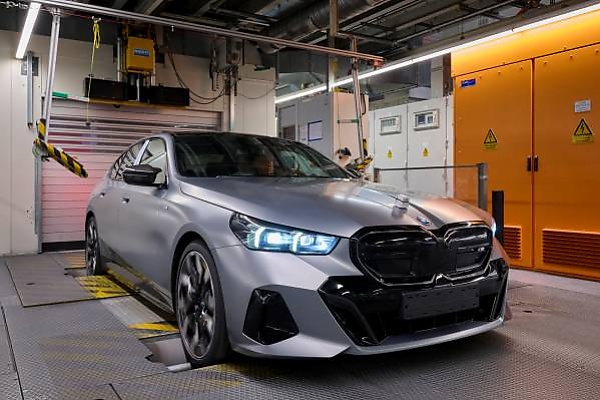 BMW Starts Production Of Electric i5 At Plant Dingolfing - autojosh