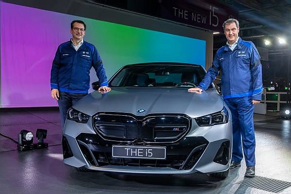 BMW Starts Production Of Electric i5 At Plant Dingolfing - autojosh