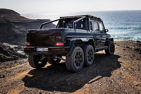Brabus Unleashes XLP 900 6×6 Superblack, A 900-hp Six-wheeled G-Wagon On Steroids - autojosh 