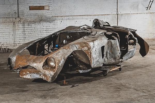 Burnt-out 1954 Ferrari Fetches $2 Million At Auction - Price Will Buy 4 New Rolls-Royce Phantom 8 - autojosh