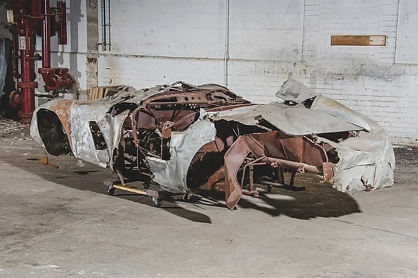 Burnt-out 1954 Ferrari Fetches $2 Million At Auction - Price Will Buy 4 New Rolls-Royce Phantom 8 - autojosh 