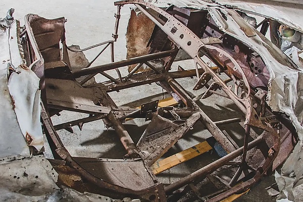 Burnt-out 1954 Ferrari Fetches $2 Million At Auction - Price Will Buy 4 New Rolls-Royce Phantom 8 - autojosh 