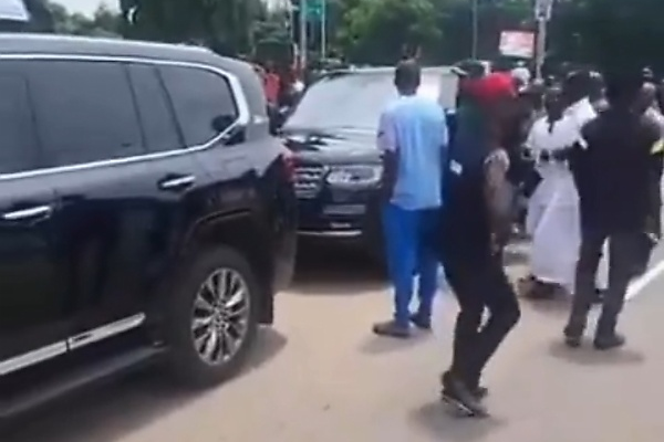 Photos : Asari-Dokubo Turned Up In ₦200m Armored Toyota Land Cruiser To Show Support For Tinubu - autojosh 