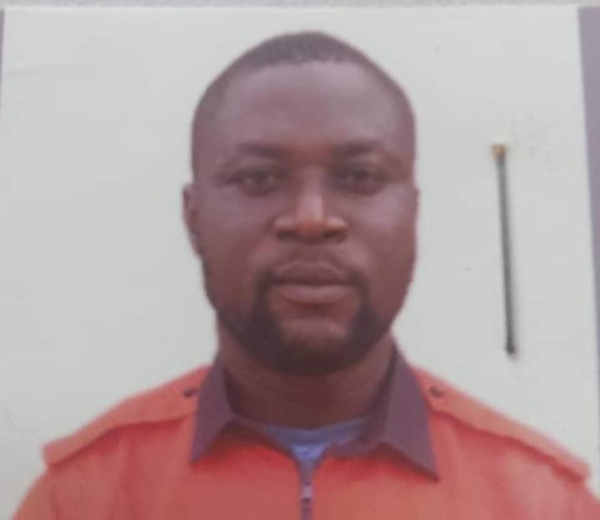 Fake LASTMA Driver Arrested While Trying To Steal A Car With A Towing Van - autojosh 