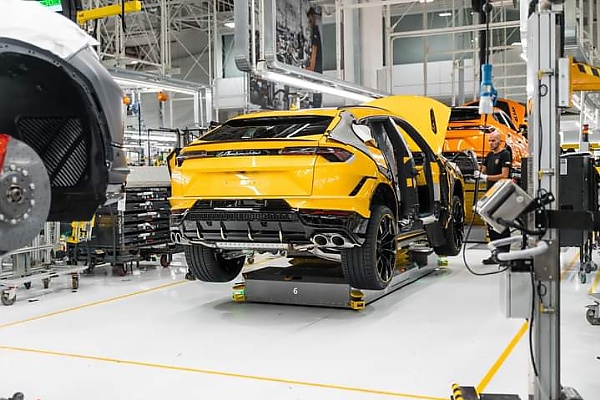 N350 Million Lamborghini Urus Comes With A Shocking Spare Parts Replacement Costs - autojosh 