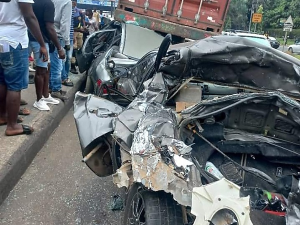 LASTMA Rescues 3 As Speeding 40ft Container Truck Collides With 2 Toyota Camrys, Tipper - autojosh