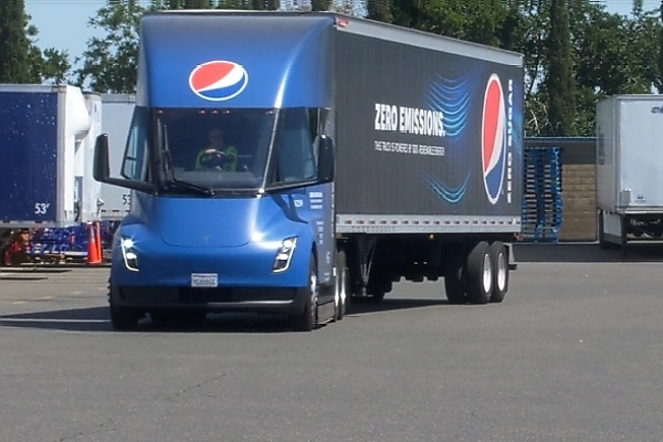 Pepsi Now Boasts 21 Tesla Semi Zero-emission Electric Trucks That Runs 12 Hours A Day - autojosh 