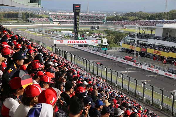 Max Verstappen Gives Red Bull The World Title In Japan