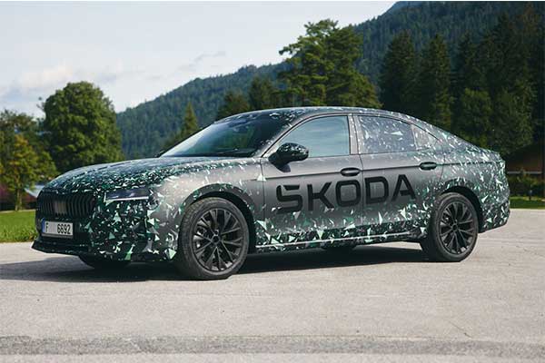 Next-Generation Skoda Superb Hatchback Spotted With Less Camouflage