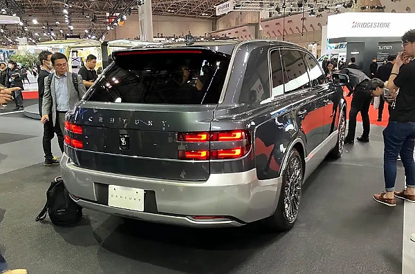 $170,000 Toyota Century SUV Makes Public Debut At Tokyo Motor Show - autojosh 