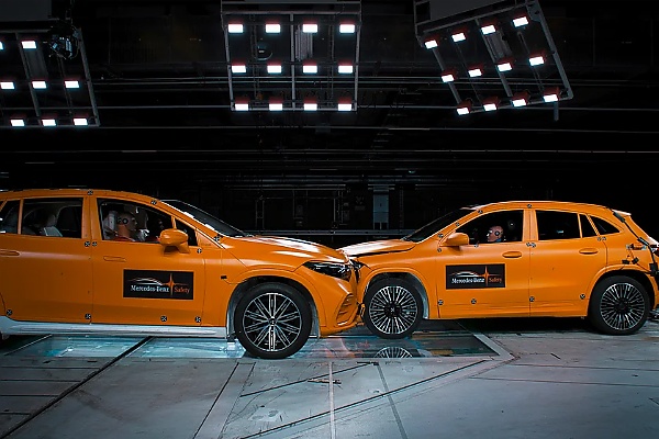 Watch : Mercedes Performs Head-on Crash Test Between EQS SUV And EQA To Show Its Electric Cars Are Safe As Other Models - autojosh 