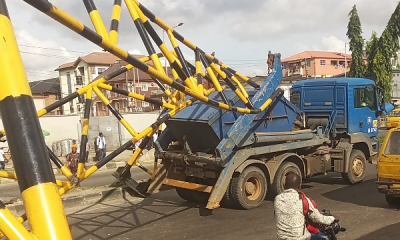 Julius Berger Truck Damages 'Truck Barrier' At Ojuelegba Flyover Bridge Hours After Repair - autojosh