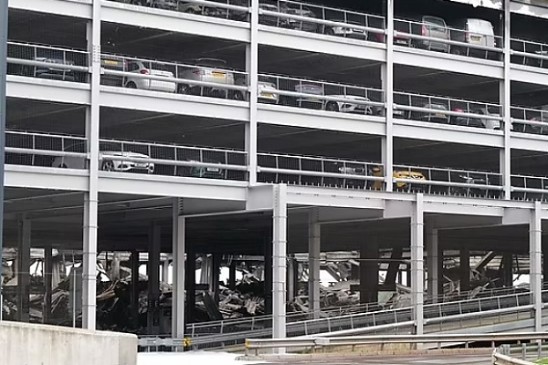 Moment Range Rover Exploded Before £20m Multi-storey Car Park With 1,500 Vehicles Collapsed - autojosh 