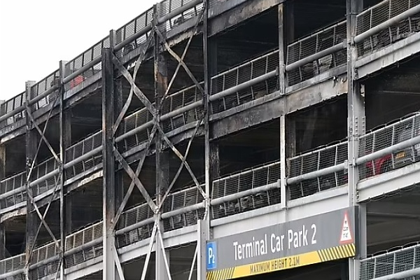 Moment Range Rover Exploded Before £20m Multi-storey Car Park With 1,500 Vehicles Collapsed - autojosh 