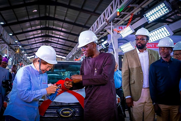 PHOTOS: LASG Celebrates As The 2,000th Car Rolls Off GAC Motors Assembly Line In Lagos - autojosh 