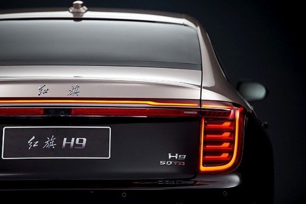 Saudi's Ettifaq FC, Coached By Steven Gerrard, Partners With Hongqi, Players Gets Luxury Cars - autojosh 