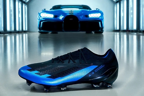 Adidas X Crazyfast Bugatti : Bugatti And Adidas Creates Football Boots Designed For Speed And Style - autojosh