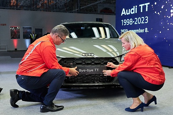 After 25 Years, The Last Audi TT Sports Car Rolls Off Assembly In Hungary