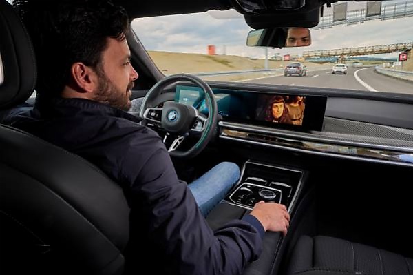 Hands-free Eyes-off-the-road Driving Available In BMW 7 Series From 2024, Allows Drivers To Watch Film - autojosh 