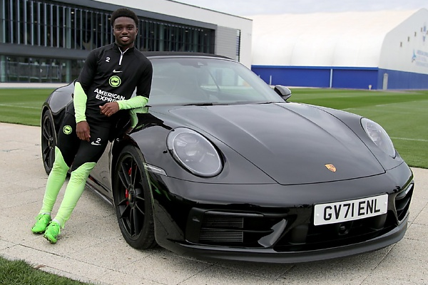 Brighton's Ghanaian Star Tariq Lamptey Wins “Player Of The Month” Award, Rewarded With Porsche 911 Carrera - autojosh