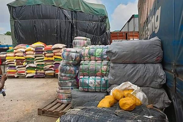 Customs FOU 'A' Intercepts 17 Smuggled Vehicles, 13 Trailers of Foreign Rice Others Worth N1.2B - autojosh 