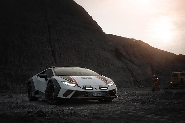 Lamborghini Named TopGear “Manufacturer Of The Year”, “Rolls-Royce Spectre Emerge “Luxury Car Of The Year” - autojosh 