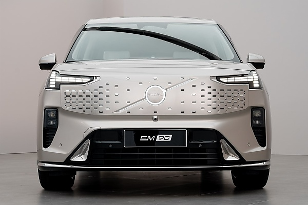 Volvo's New EM90 Electric Minivan Turns Into A Theater, Meeting Room With The Flick Of A Switch - autojosh 