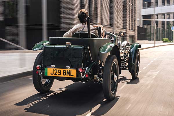 Bentley To Drive 8000 Km In A Blower Jnr Scale Model