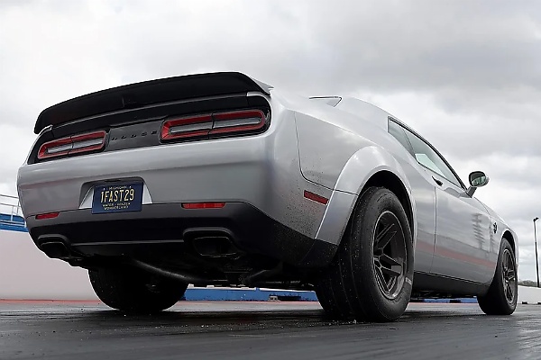 Final Dodge Challenger, A 1,000-hp SRT Demon 170, Rolls Off The Assembly Line - autojosh 