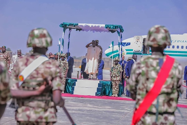 Fuel Subsidy: Pres. Tinubu Commissions Gov Zulum’s 107 Electric/Gas Buses, Taxis - autojosh 