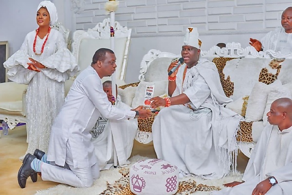 Innoson Donates Vehicles, Motorcycles to Ooni of Ife To Mark His 8 Years On The Throne - autojosh 