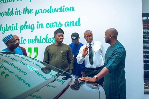 Abuja-based Possible Electric Vehicles (PEV) Welcome NADDC Boss, To Roll Out 100 EV Buses - autojosh 