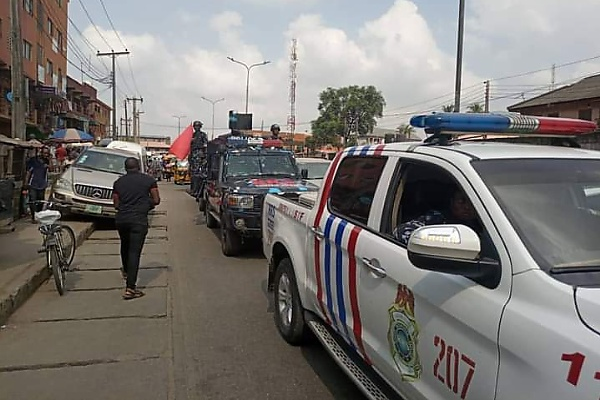 Crime-free Yuletide : RRS Lagos Command Conducts Convoy Patrol Across Major Roads In The State - autojosh 