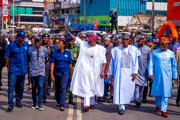 Sanwo-Olu, Kwara State Gov. AbdulRasaq Commissions Red Line Rail Ikeja Overpass Bridge - autojosh 