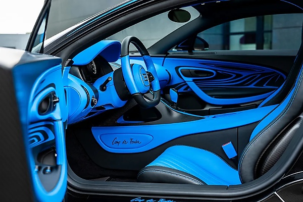 Bugatti Shows Off Two Matching Custom Chiron Super Sports It Created For American Couple - autojosh 