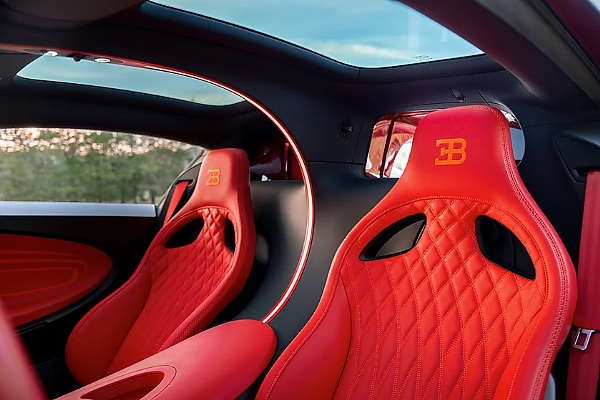 Bugatti Shows Off Two Matching Custom Chiron Super Sports It Created For American Couple - autojosh 