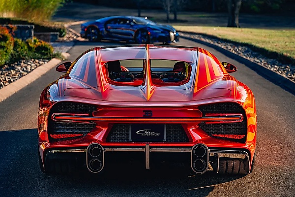 Bugatti Shows Off Two Matching Custom Chiron Super Sports It Created For American Couple - autojosh 